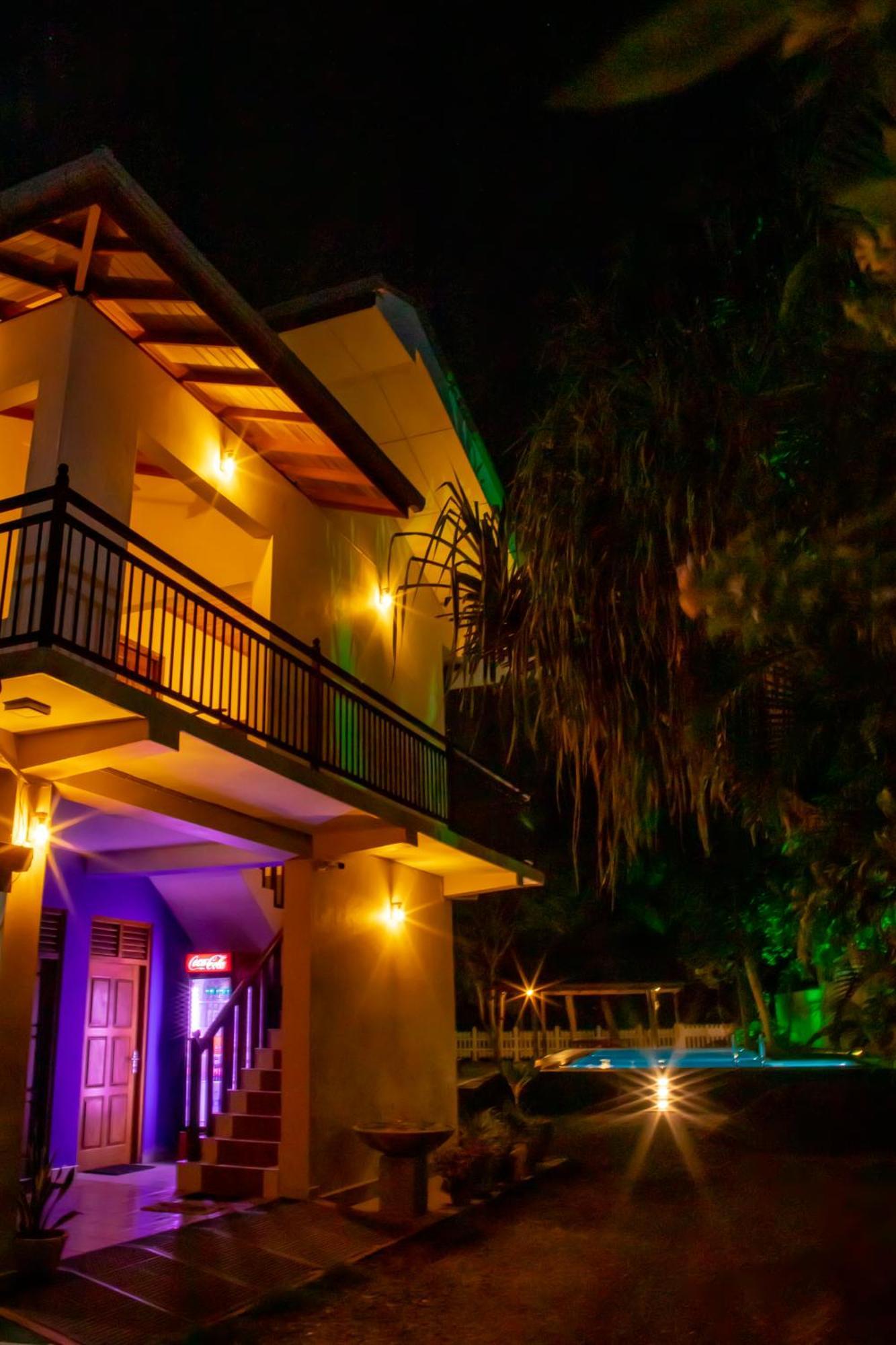 Megabe Villa Galle Bagian luar foto